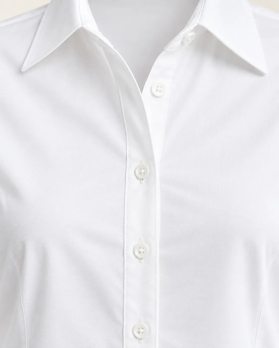 Blusa de punto blanco, detalle de tejido de punto